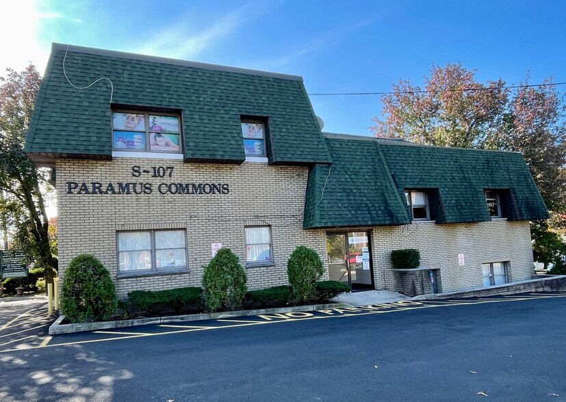107 S Farview Ave, Paramus, NJ for sale - Building Photo - Image 1 of 1