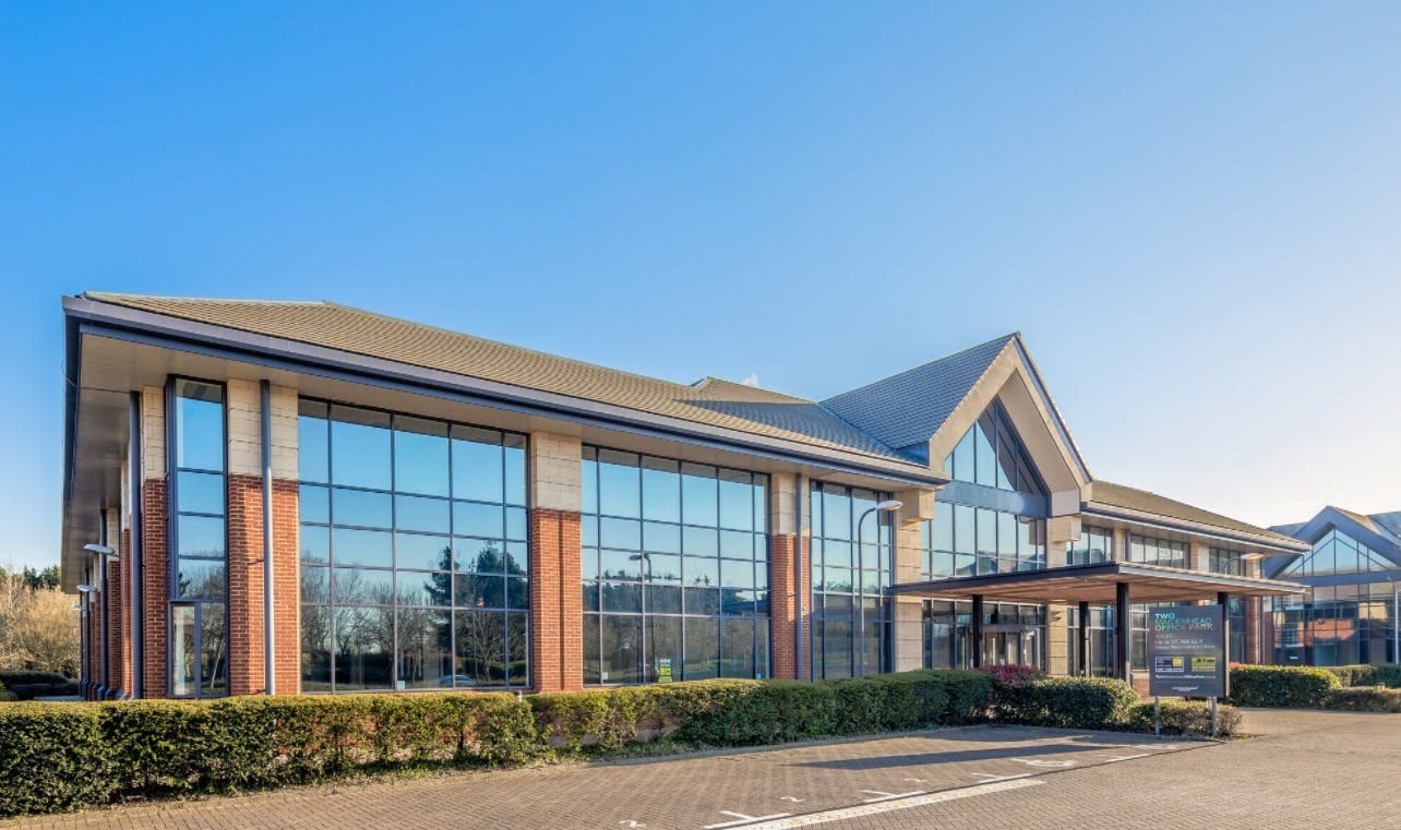 Westacott Way, Maidenhead for lease Building Photo- Image 1 of 3