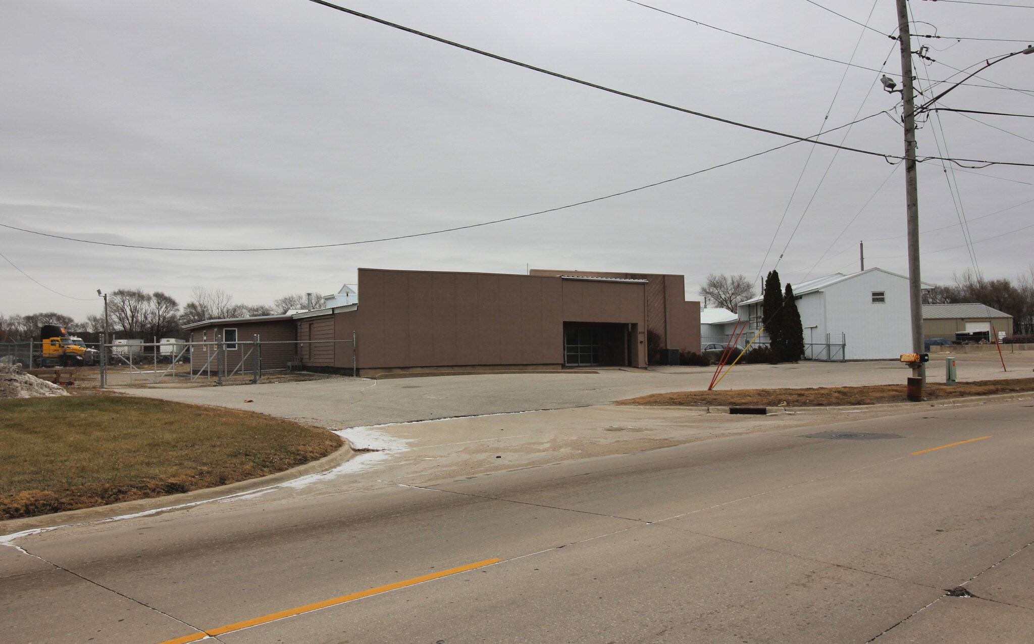 2135 Commercial St, Waterloo, IA for sale Other- Image 1 of 1