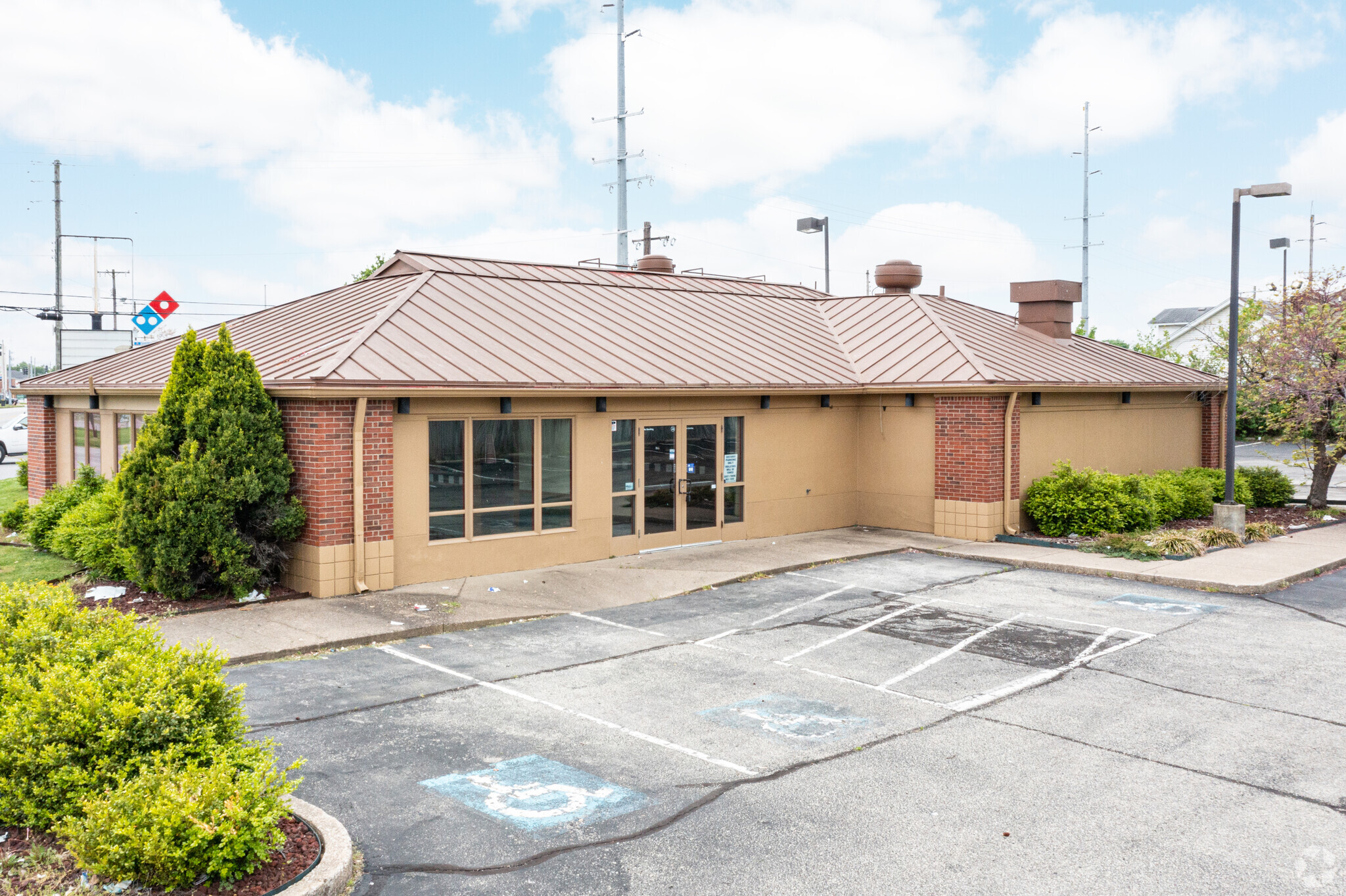 3820 7th Street Rd, Louisville, KY for sale Primary Photo- Image 1 of 1