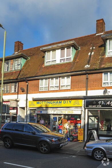 57 Mottingham Rd, London for sale - Primary Photo - Image 1 of 1