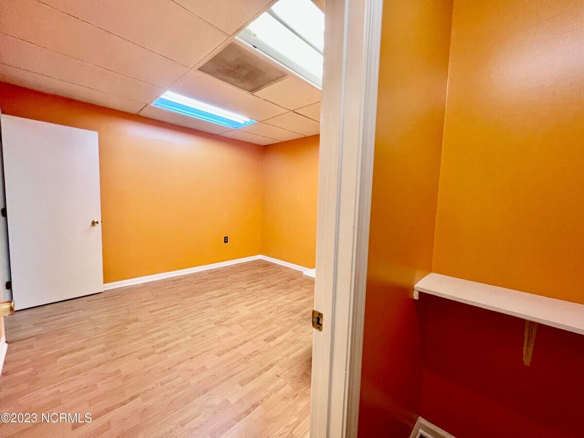 8 Front St, Hamlet, NC 28345 Office for Sale