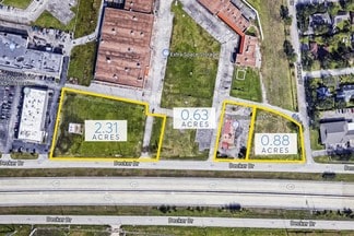 More details for RES 1 West Town Shopping Center PH 2, Decker Dr, Baytown, TX - Land for Sale