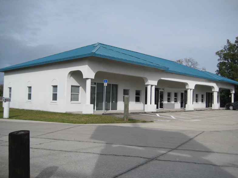 6483-6495 Ulmerton Rd, Largo, FL for lease - Building Photo - Image 3 of 6