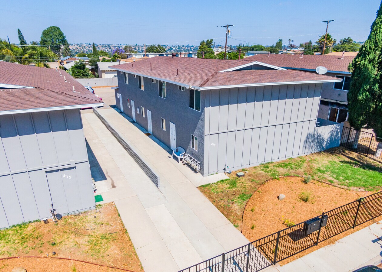 418 Grand Ave, Spring Valley, CA 91977