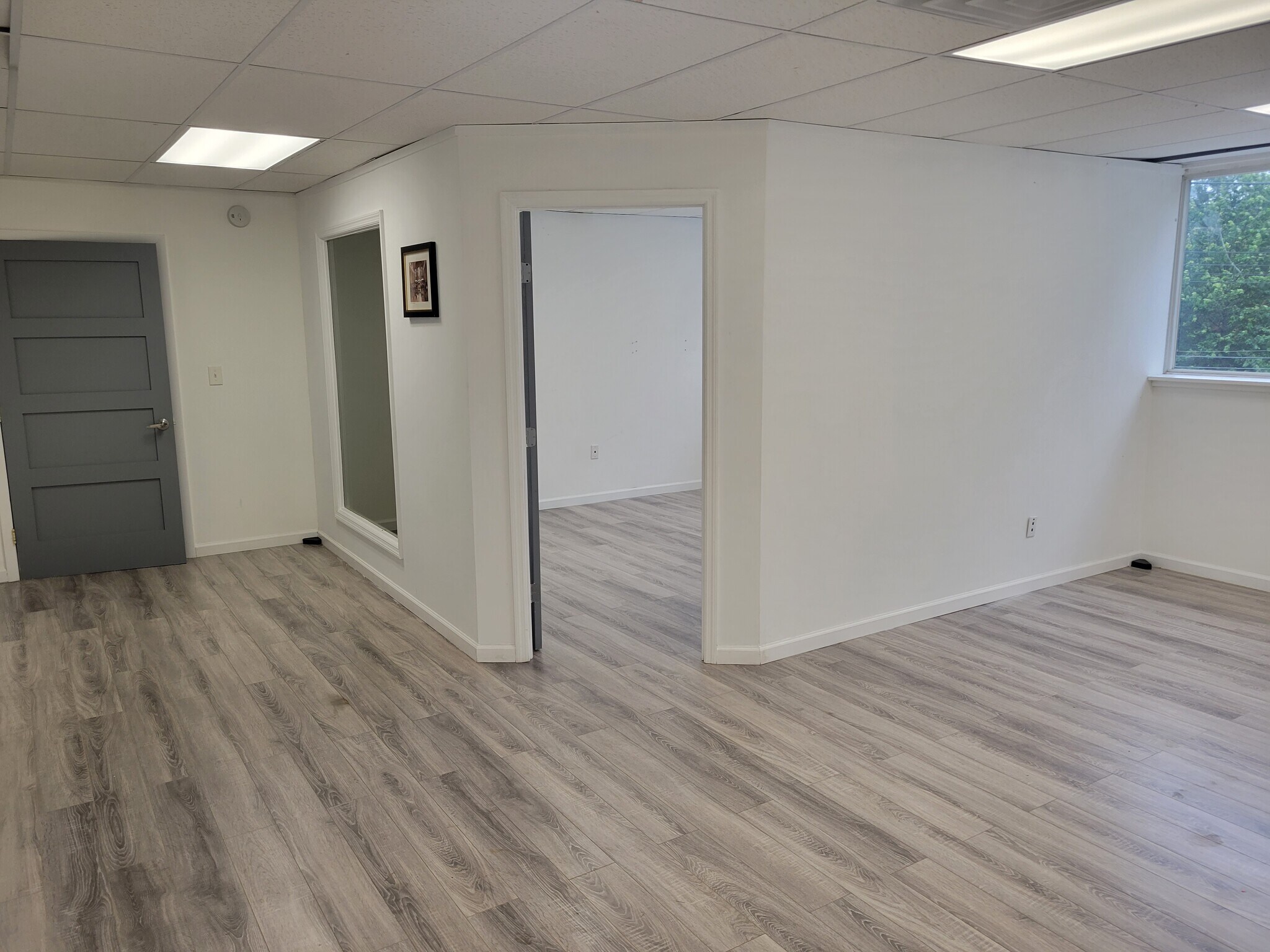 15302 Baisley Blvd, Jamaica, NY for sale Interior Photo- Image 1 of 1