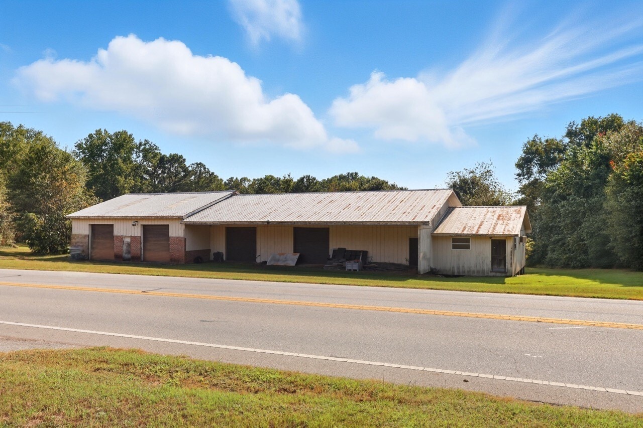 1048 Georgia 17, Royston, GA for sale Primary Photo- Image 1 of 11