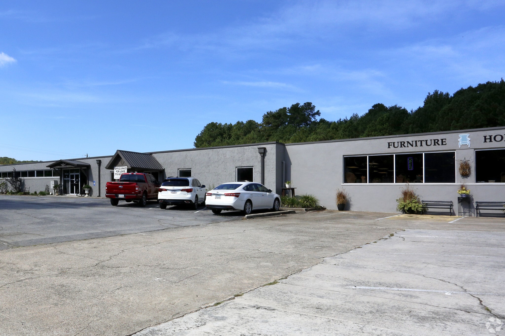 5556 Atlanta Hwy, Flowery Branch, GA for sale Primary Photo- Image 1 of 1