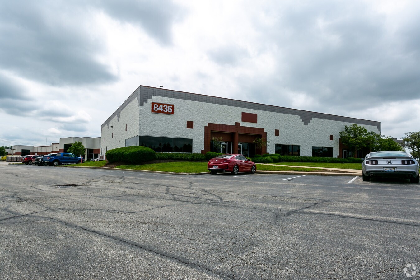 8435 Rd, Indianapolis, IN 46268