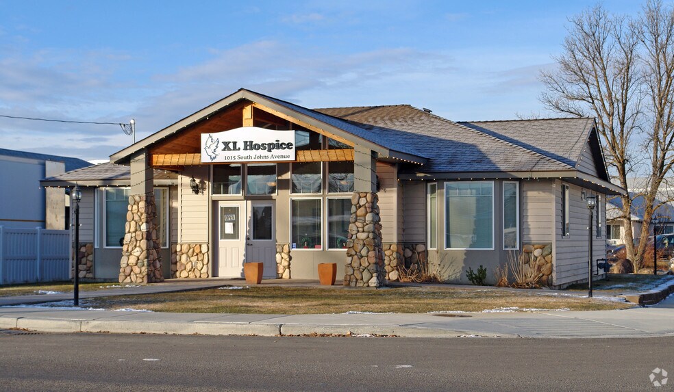 1015 S Johns Ave, Emmett, ID for sale - Primary Photo - Image 1 of 1