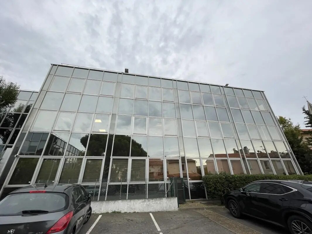 Office in Marseille for lease Building Photo- Image 1 of 13