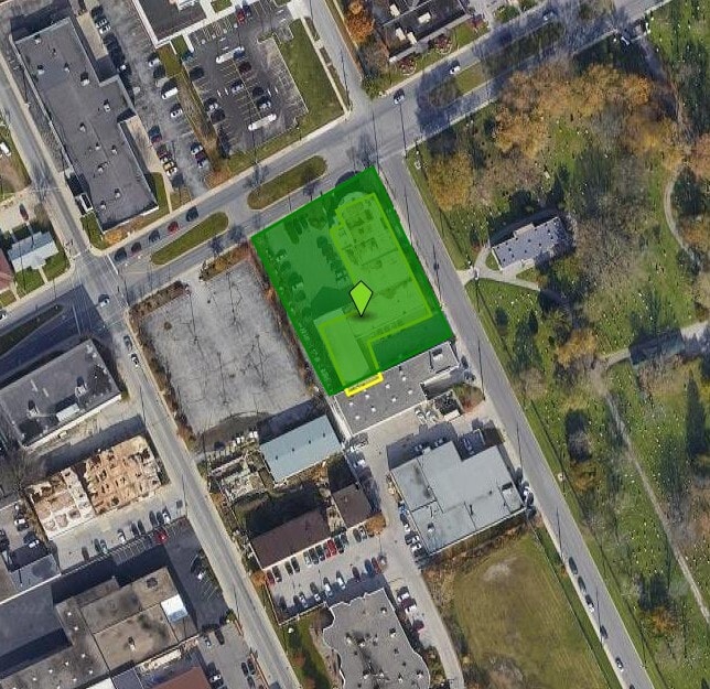 375 Giles Blvd E, Windsor, ON for sale Primary Photo- Image 1 of 1