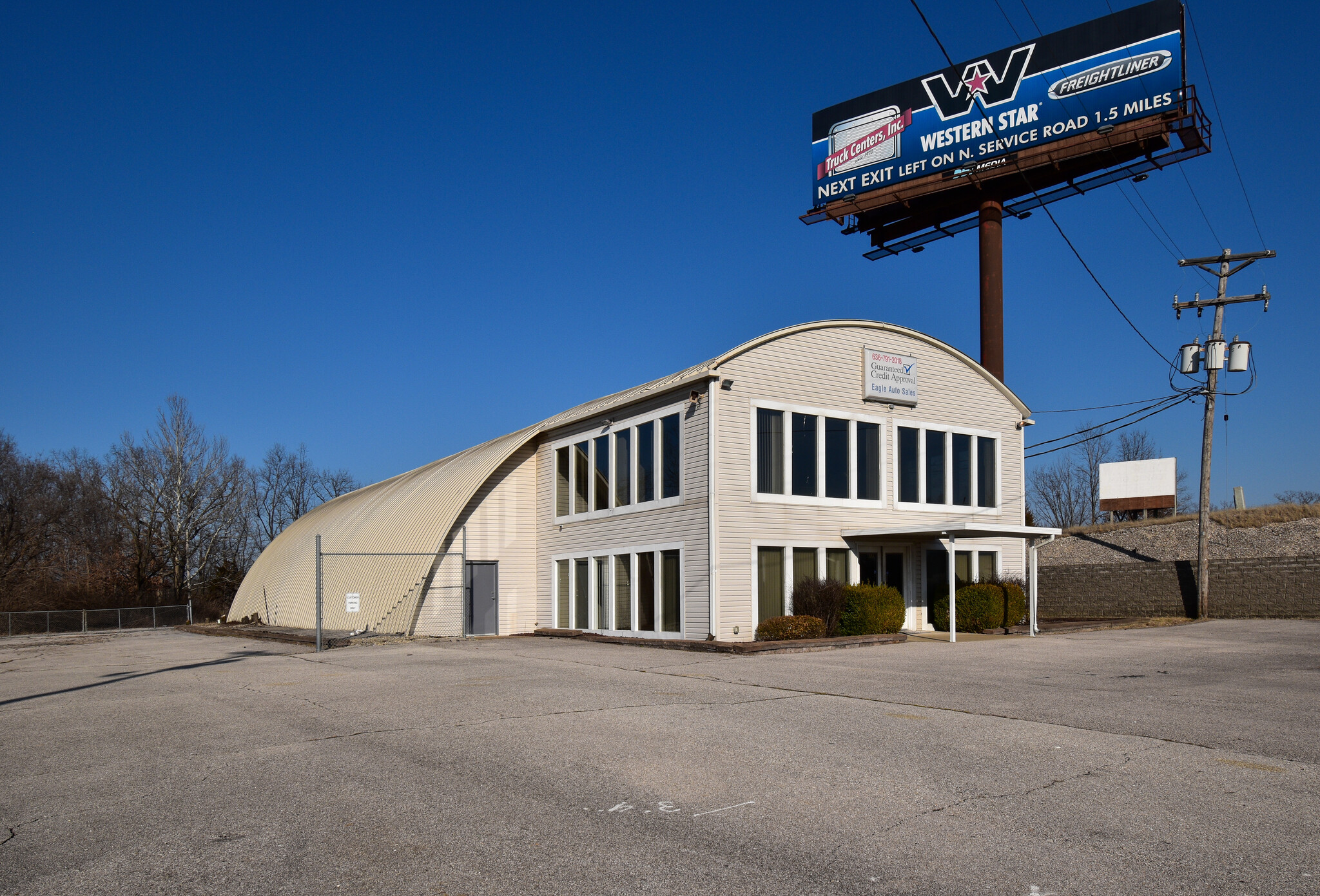 229 Service, Wright City, MO for sale Primary Photo- Image 1 of 1