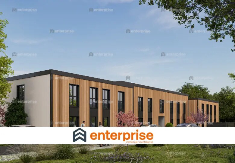 Office in Coye-la-Forêt for sale Building Photo- Image 1 of 3