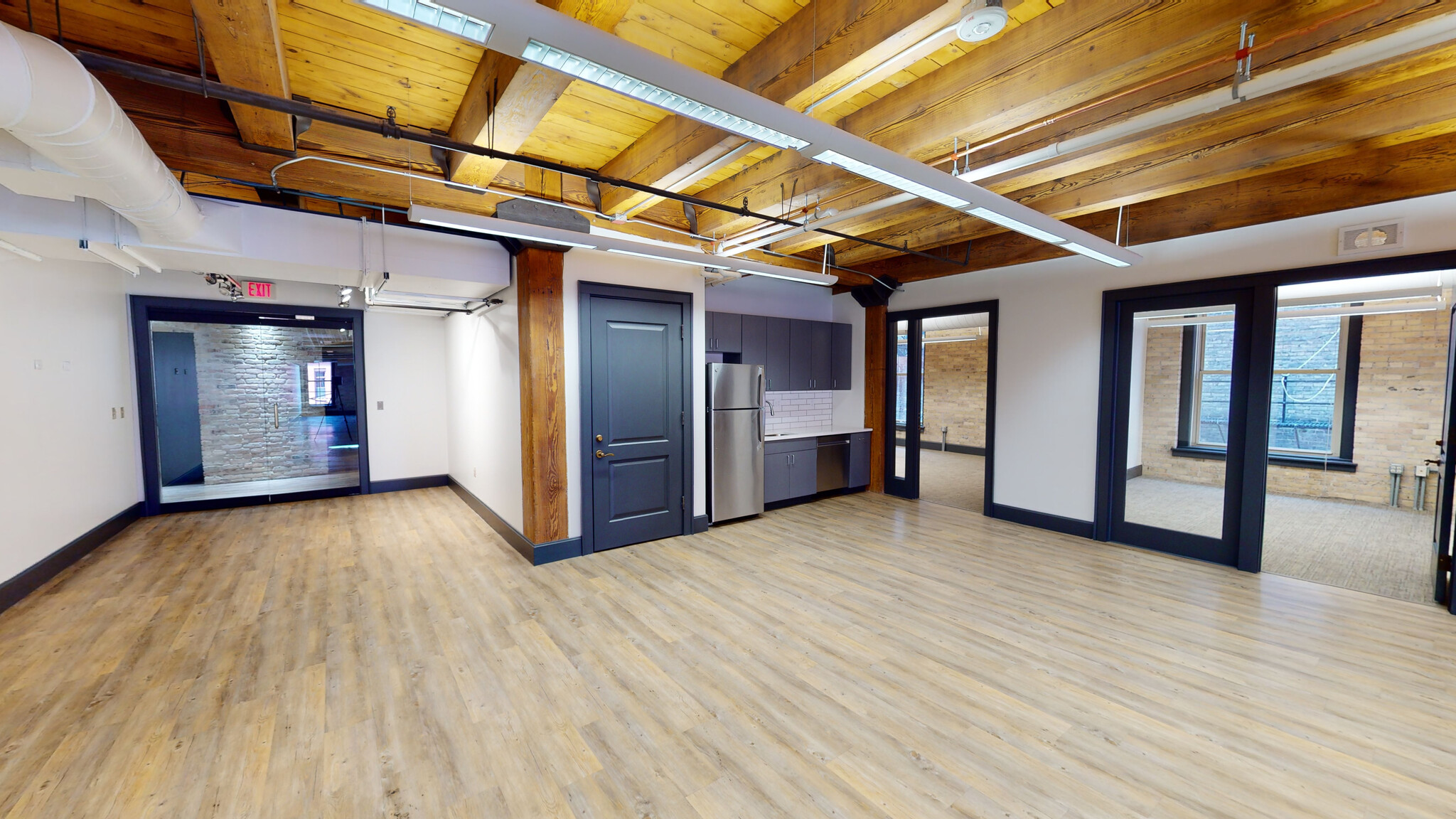 241 N Broadway St, Milwaukee, WI for lease Interior Photo- Image 1 of 5