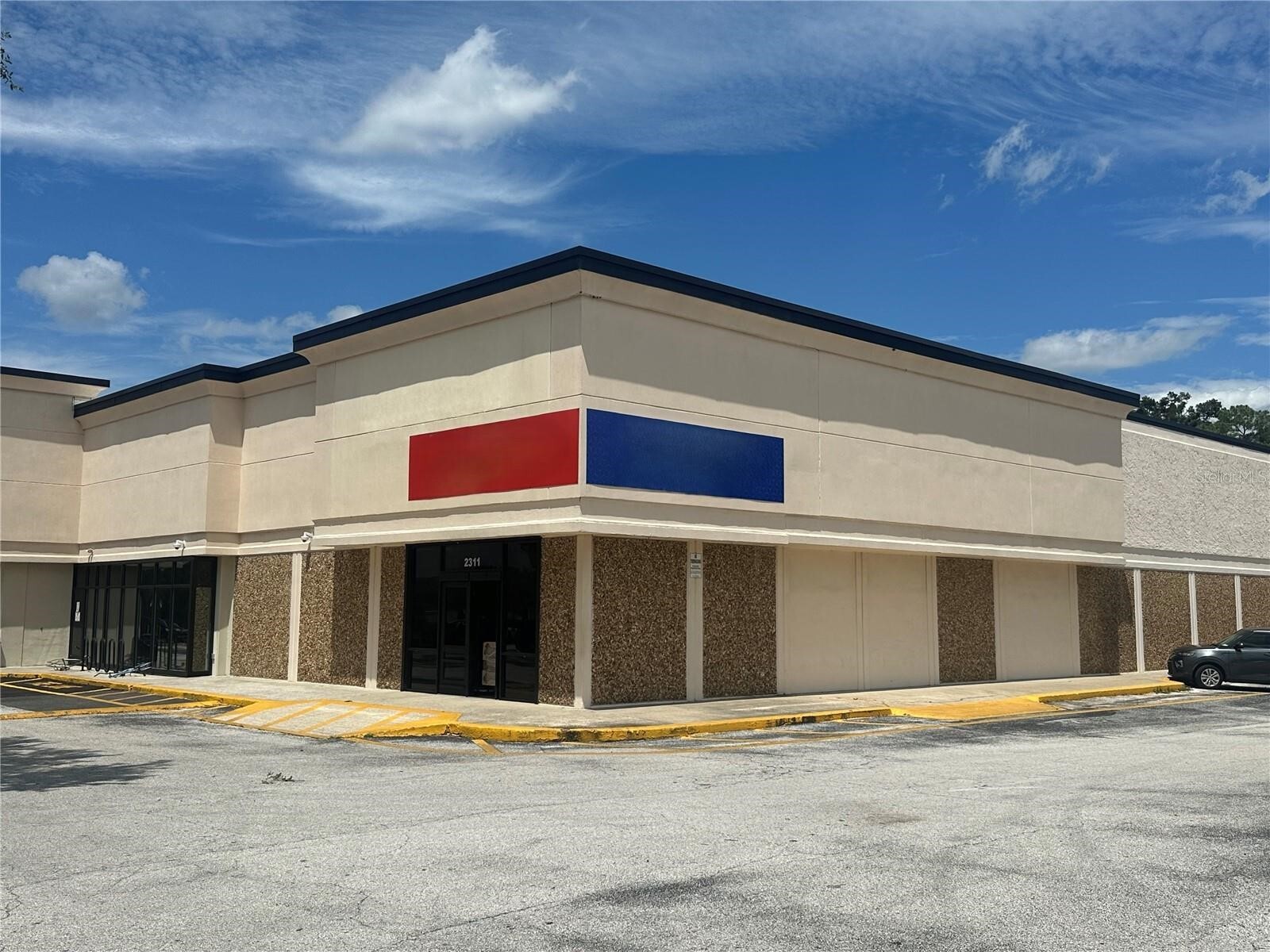 2311-2331 NW 13th St, Gainesville, FL for lease Building Photo- Image 1 of 7