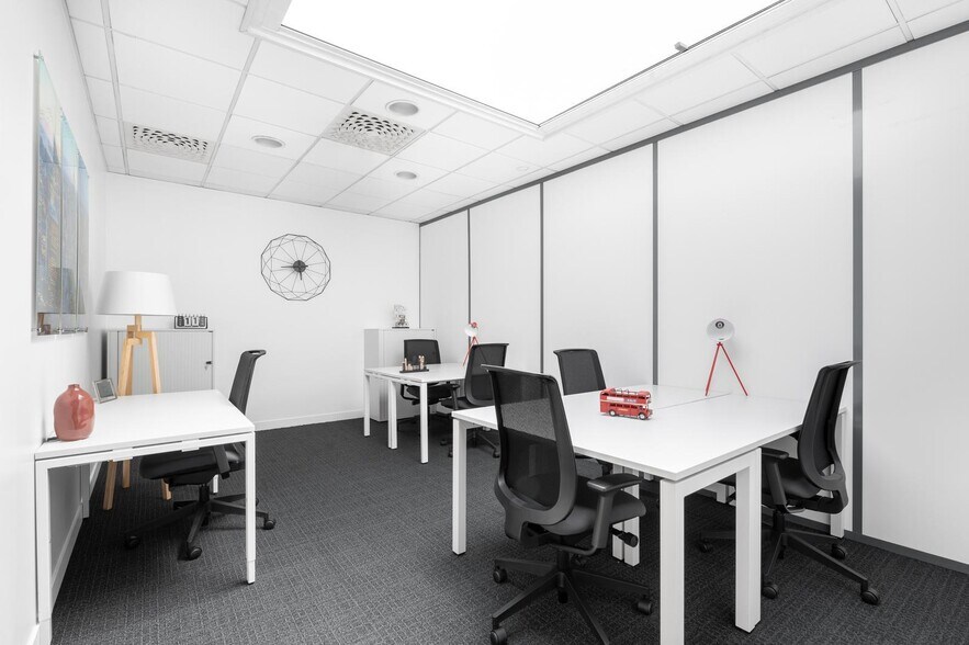 45 Rue De Villeneuve, Rungis for lease - Interior Photo - Image 3 of 10