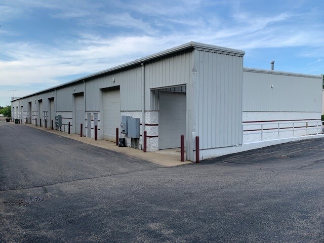 371 E Prairie St, Crystal Lake, IL for sale Building Photo- Image 1 of 1