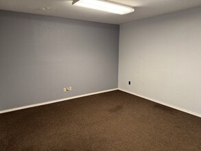 210-214 S Main St, Duncanville, TX for lease Building Photo- Image 2 of 3