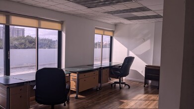 11077 Biscayne Blvd, North Miami, FL for lease Building Photo- Image 1 of 5