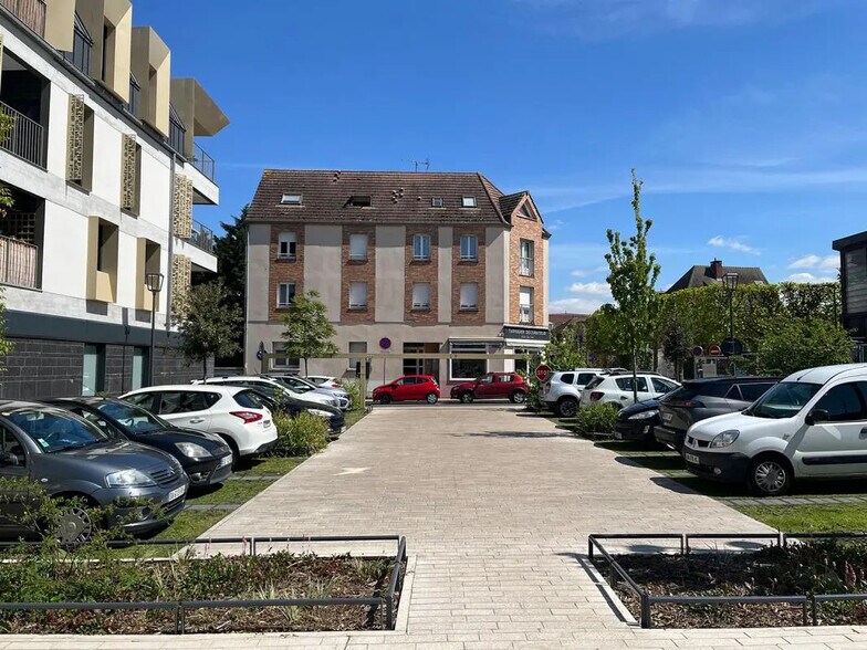 Retail in Draveil for sale - Building Photo - Image 3 of 5