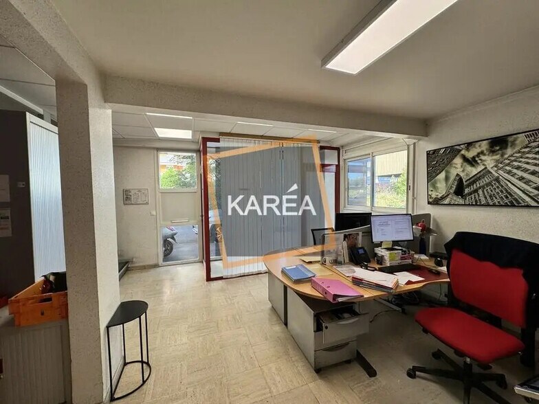 Office in Mareuil-lès-Meaux for lease - Interior Photo - Image 2 of 5