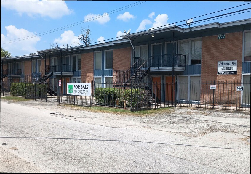 902 Oak St, Houston, TX for sale - Primary Photo - Image 1 of 1