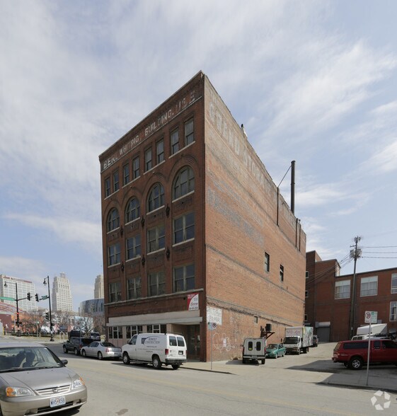 1509 Walnut St, Kansas City, MO 64108