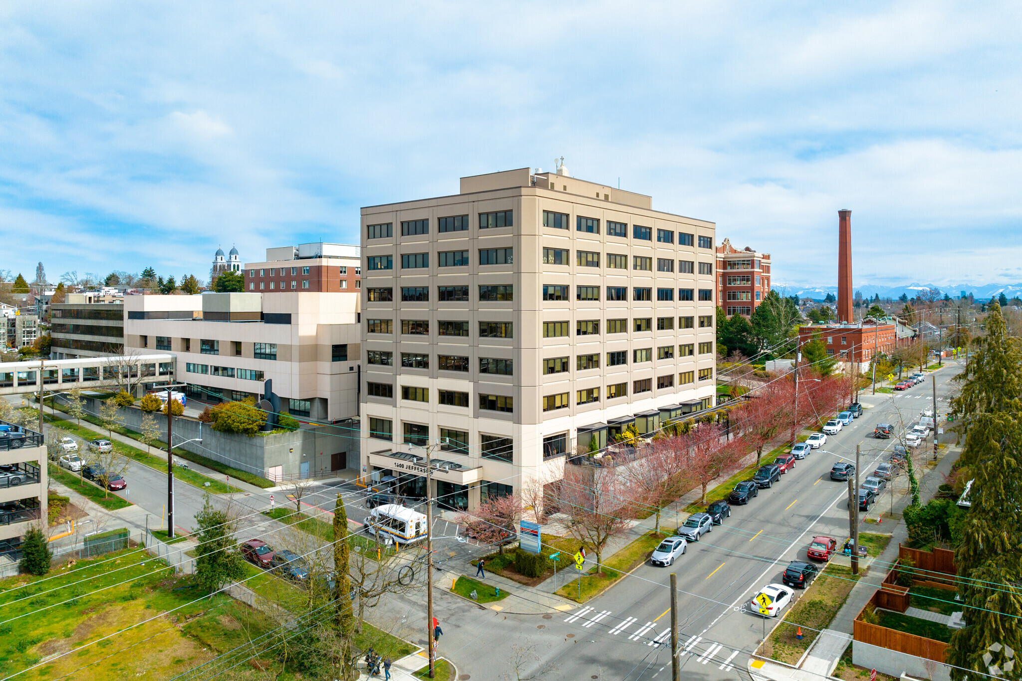 550 17th Ave, Seattle, WA 98122 - Cherry Hill Medical Campus | LoopNet