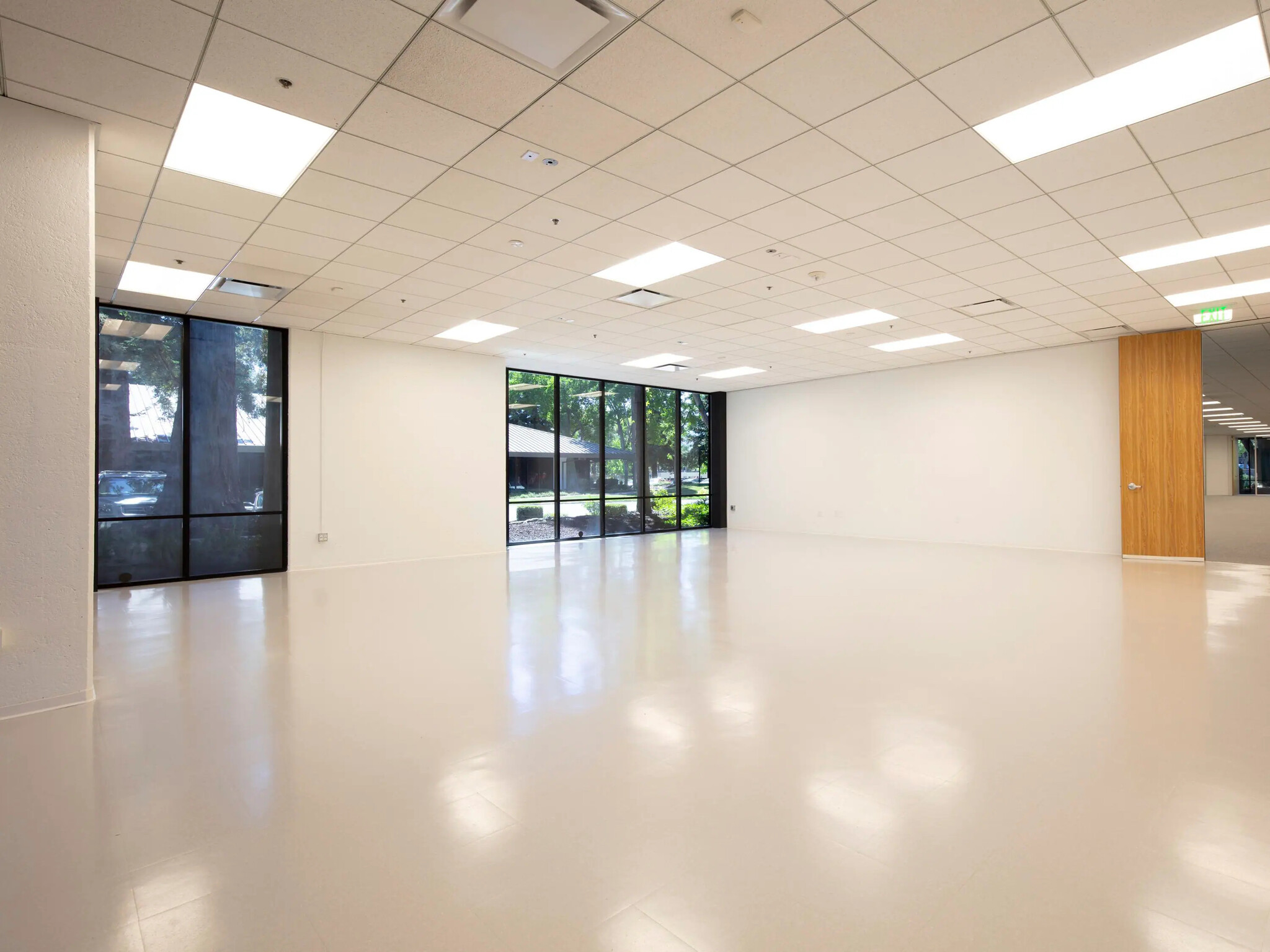 2518 Mission College Blvd, Santa Clara, CA for lease Interior Photo- Image 1 of 8