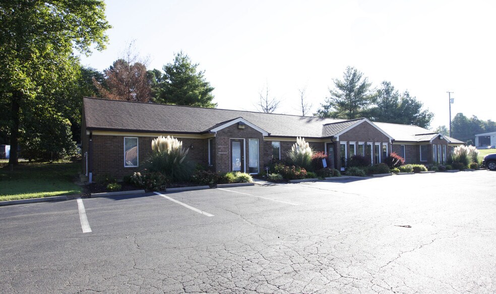 5439-5442 Old Alexandria Tpke, Warrenton, VA for sale - Primary Photo - Image 1 of 1