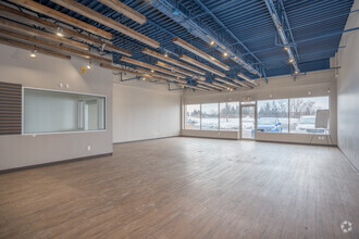 14001-14033 Grand Ave, Burnsville, MN for lease Interior Photo- Image 2 of 5