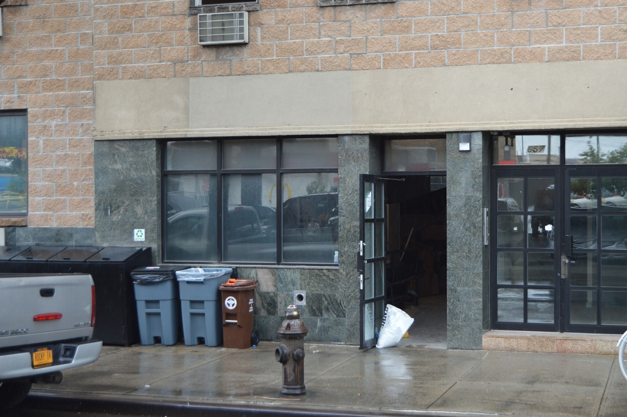 657-669 Meeker Ave, Brooklyn, NY for sale Building Photo- Image 1 of 1