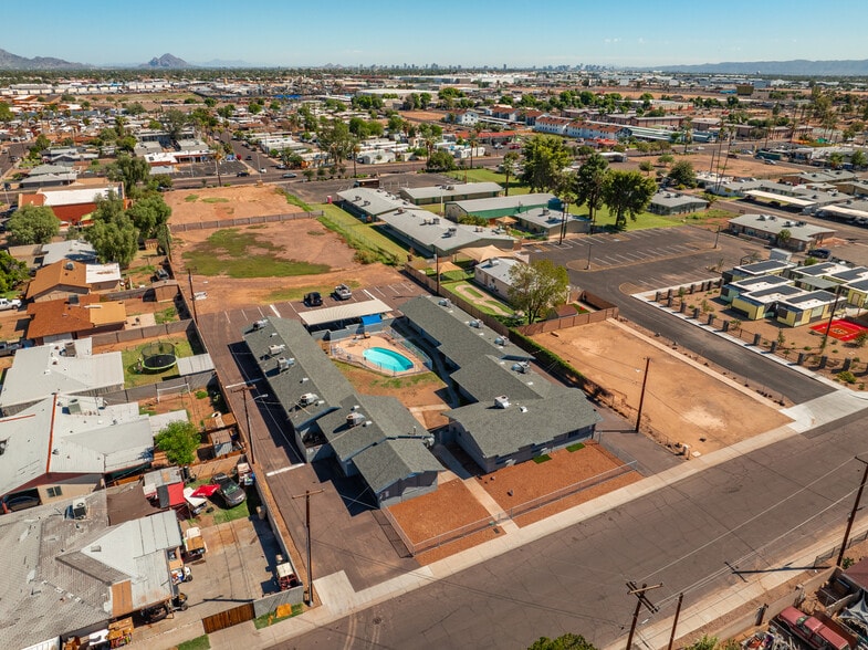 6235 N 60th Ave, Glendale, AZ for sale - Building Photo - Image 3 of 15