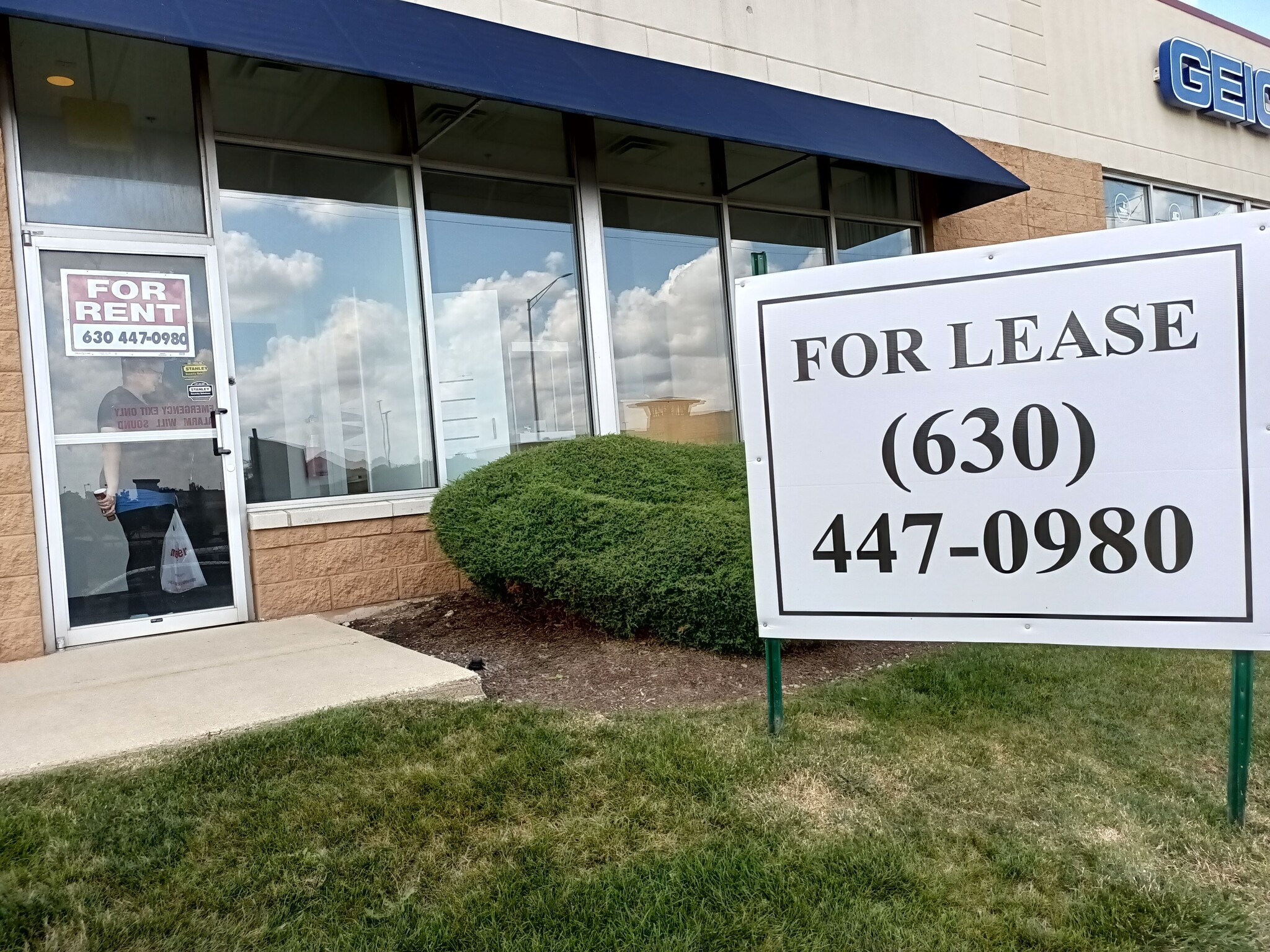 4412 E New York St, Aurora, IL for lease Building Photo- Image 1 of 6