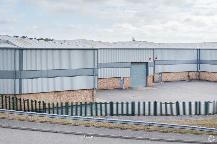 Ballin Rd, Nuneaton for sale - Primary Photo - Image 1 of 40