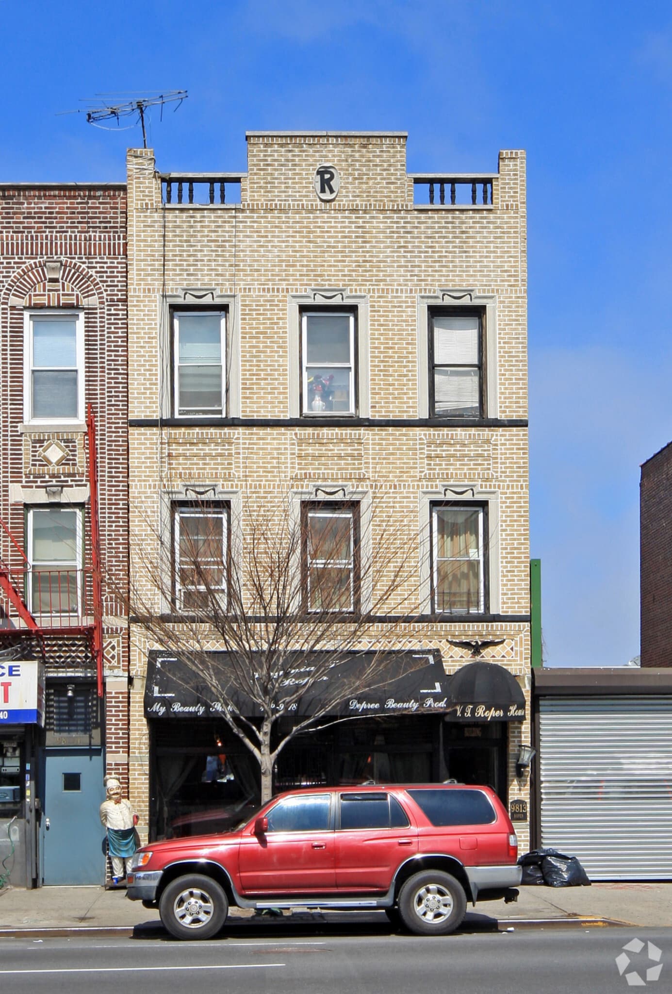 9813 Northern Blvd, Flushing, NY for sale Primary Photo- Image 1 of 1