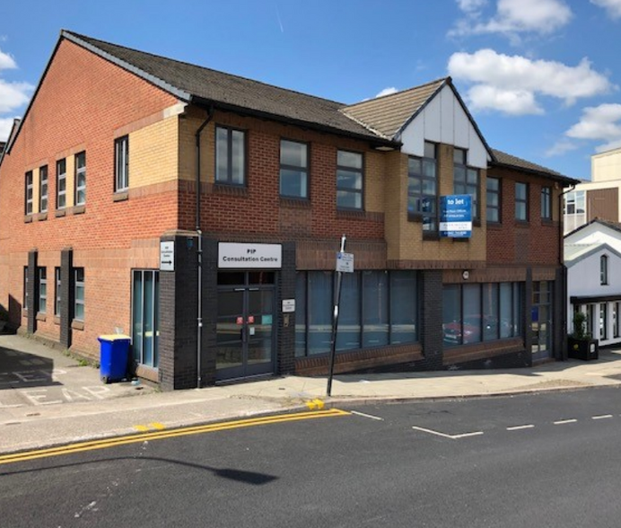 62-64 Hallgate, Wigan for lease - Building Photo - Image 1 of 6