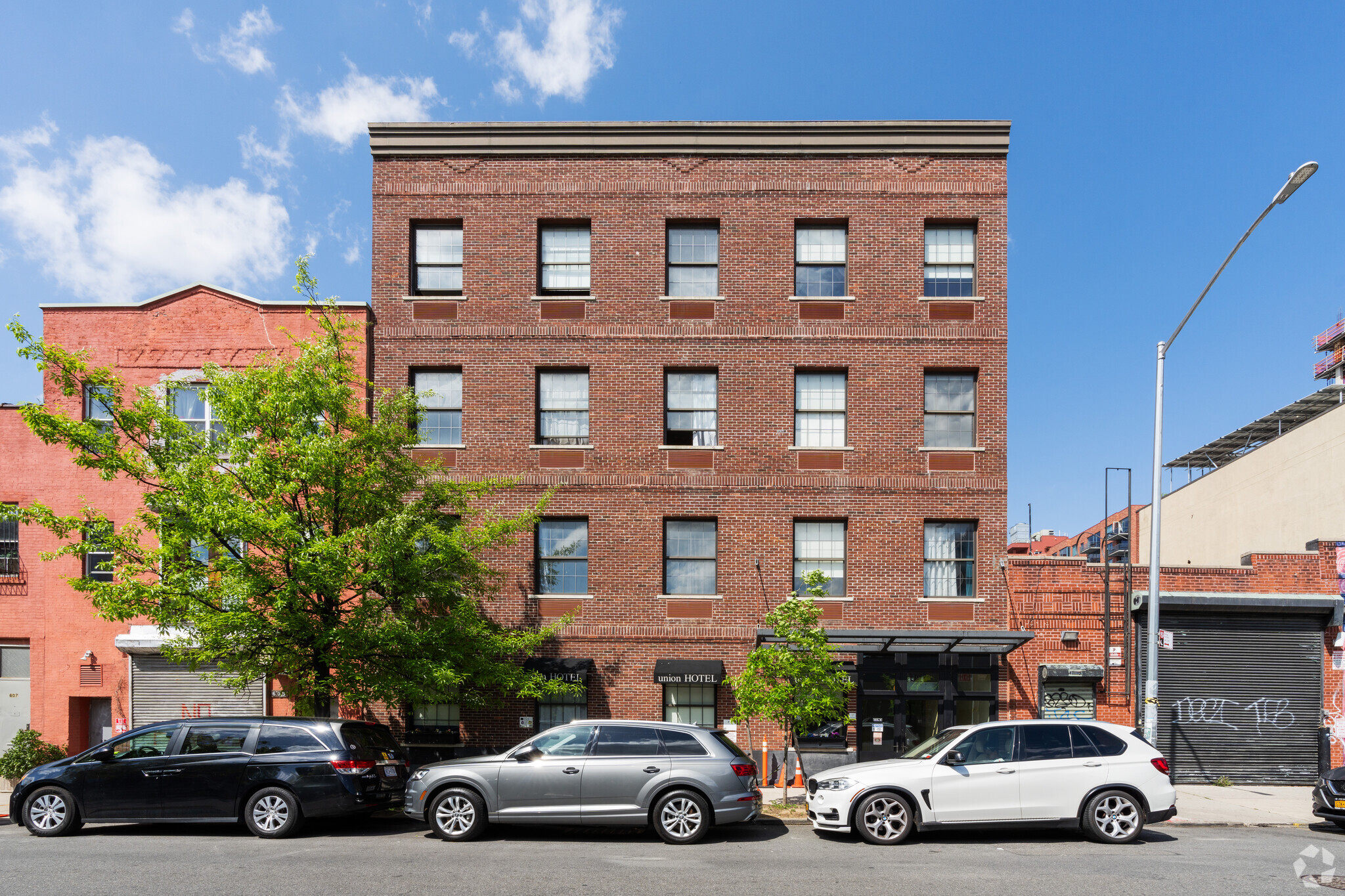 611 Degraw St, Brooklyn, NY 11217 - Lender-Owned Brooklyn NY Hotel ...