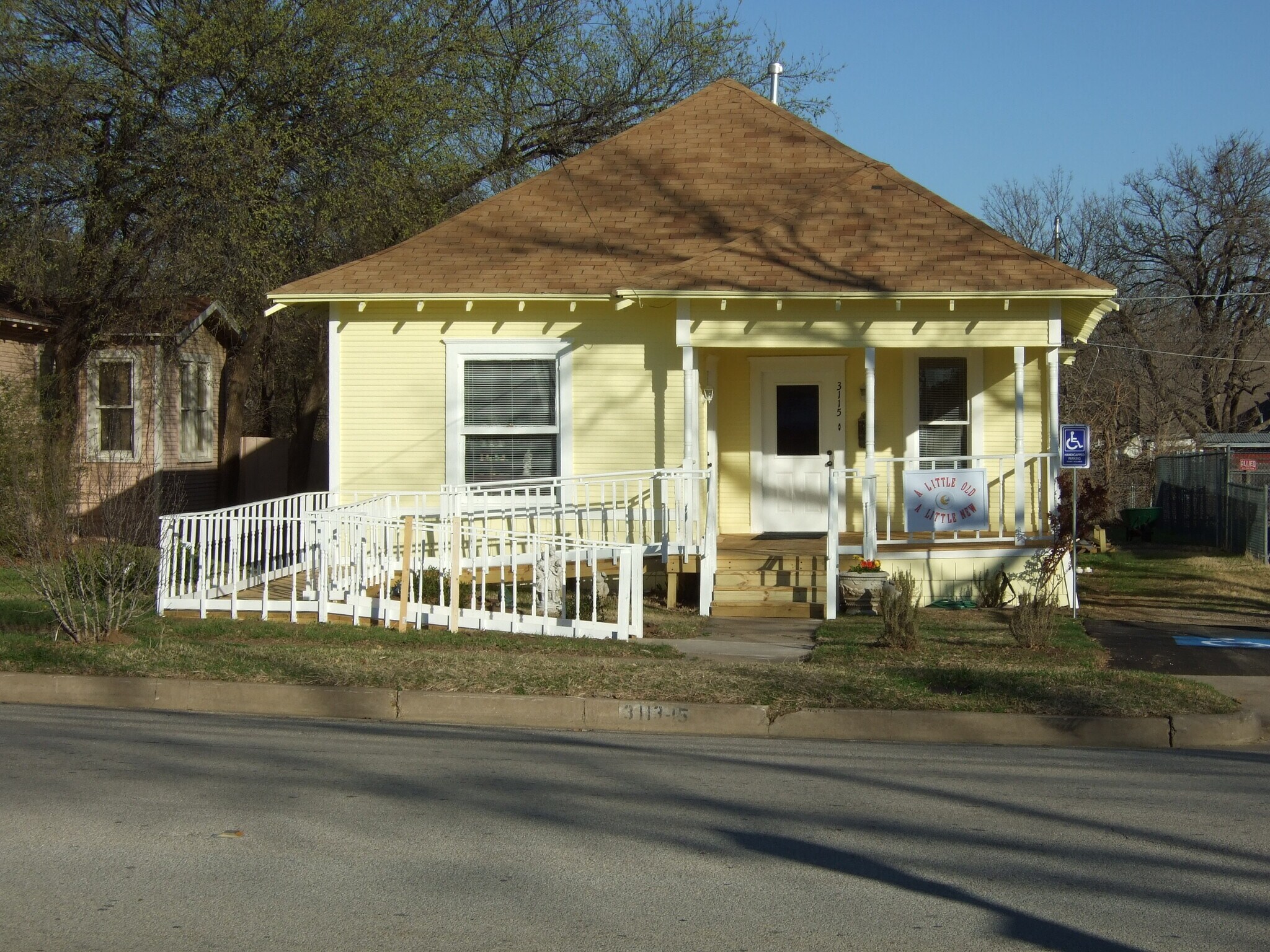 3115 Handley Dr, Fort Worth, TX for sale Primary Photo- Image 1 of 2