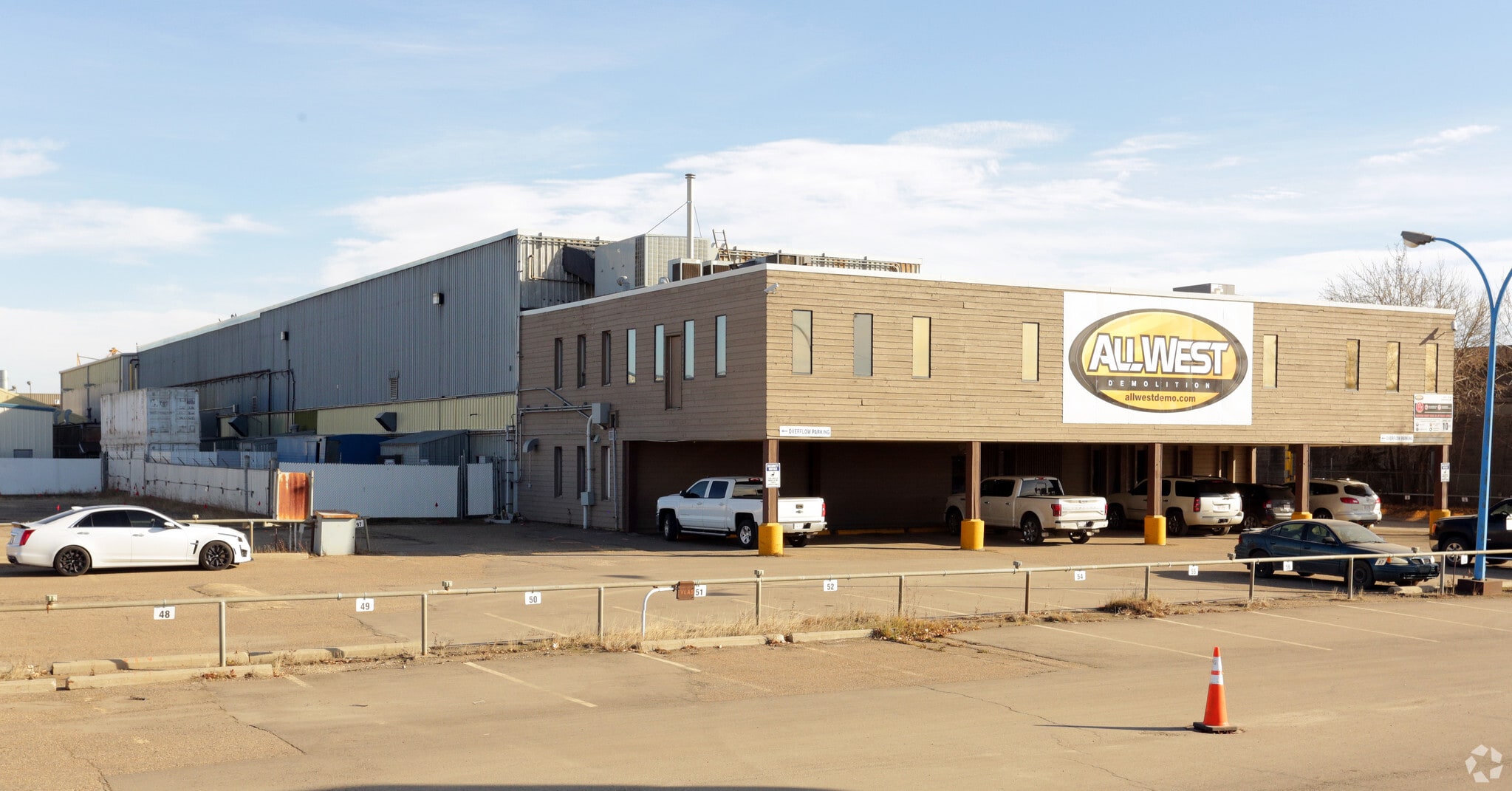 6415 75th St, Edmonton, AB for sale Primary Photo- Image 1 of 1