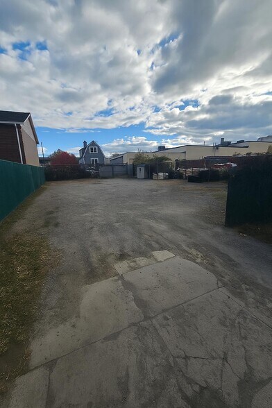 85 Plain ave, New Rochelle, NY for lease - Building Photo - Image 1 of 2