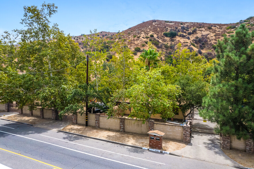 9520 La Tuna Canyon Rd, Sun Valley, CA for sale - Primary Photo - Image 1 of 1