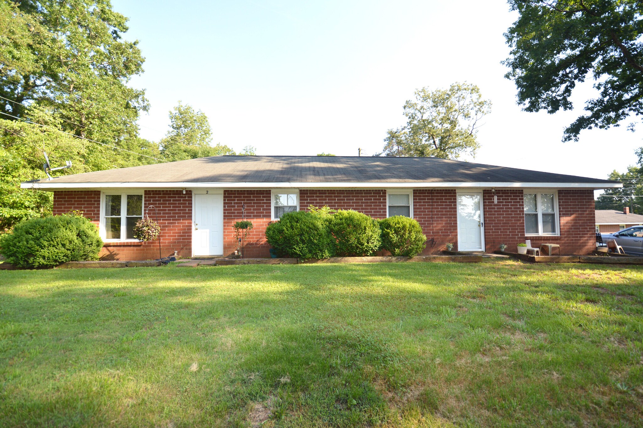 401 Summit St, Madison, NC for sale Primary Photo- Image 1 of 1