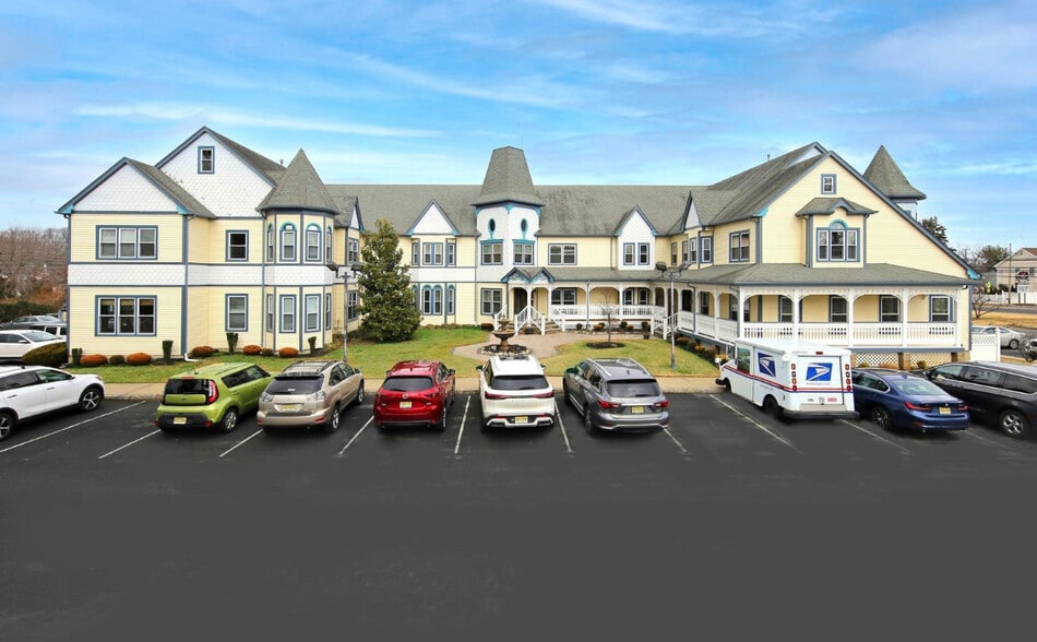 30 Freneau Ave, Matawan, NJ for lease - Building Photo - Image 3 of 17