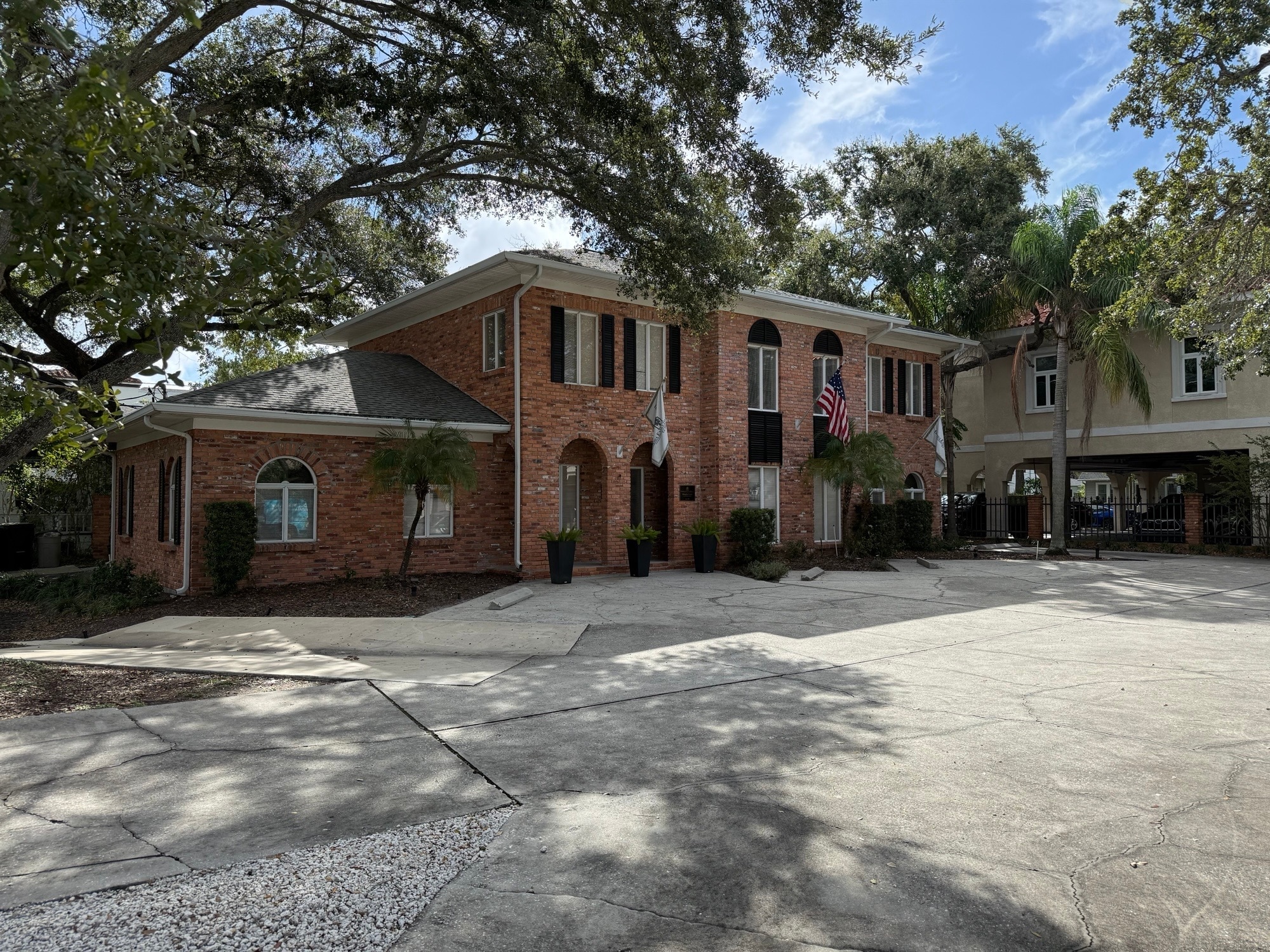 3050 S Dale Mabry Hwy, Tampa, FL for lease Building Photo- Image 1 of 16