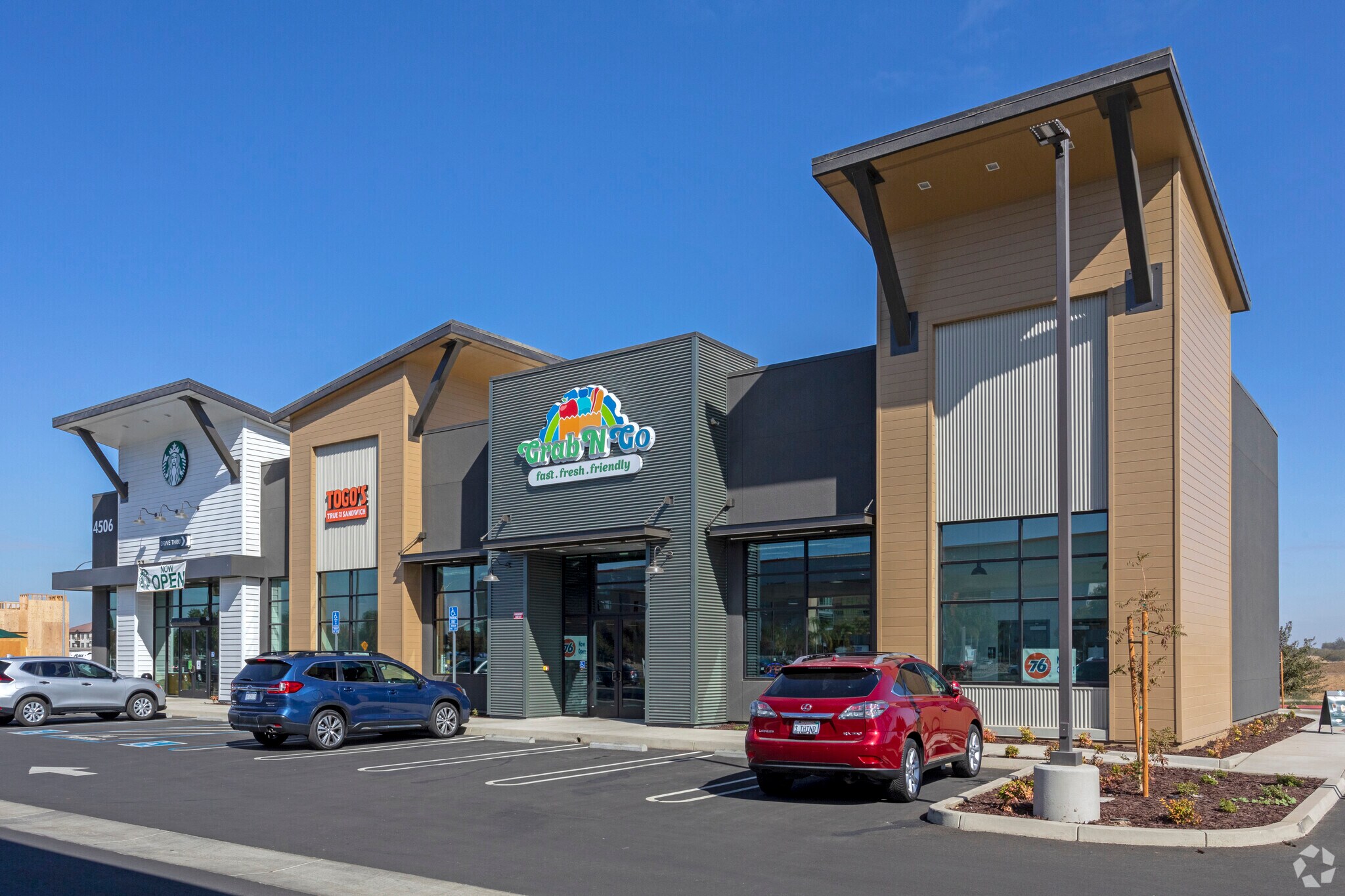 4506 Dale Rd, Modesto, CA for sale Primary Photo- Image 1 of 1