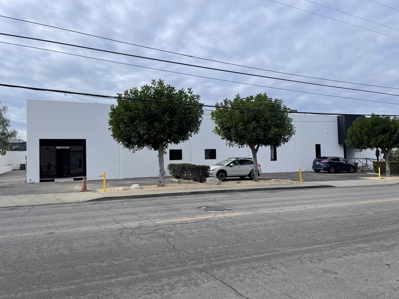 2659-2661 Junipero Ave, Signal Hill, CA for lease - Building Photo - Image 2 of 23