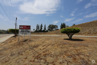 More details for 707 W Vista Way, Vista, CA - Land for Lease