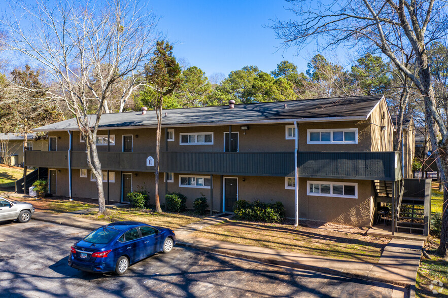 1631 Stanton Rd SW, Atlanta, GA for sale - Primary Photo - Image 1 of 1